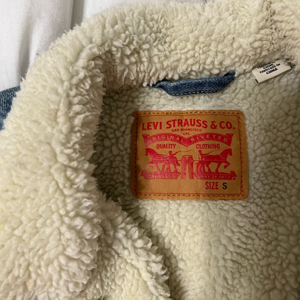 Levi’s Sherpa Trucker Jacket - image 3